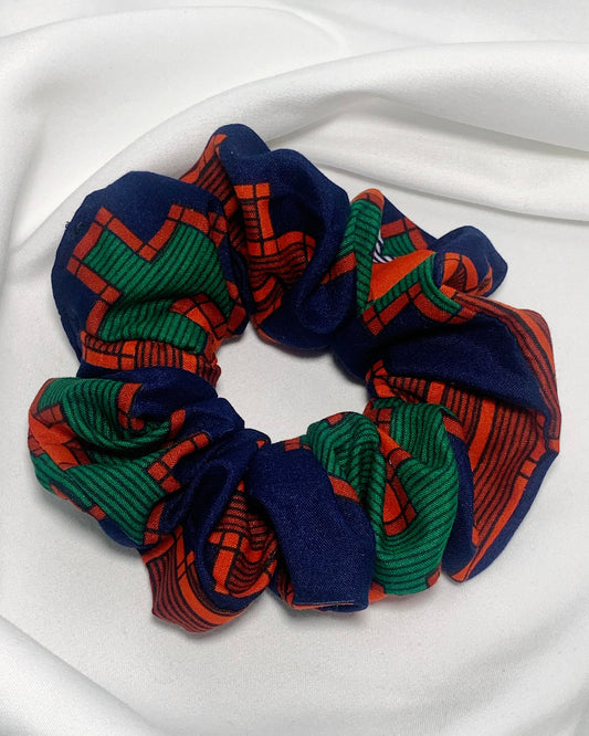 Romoke Scrunchie