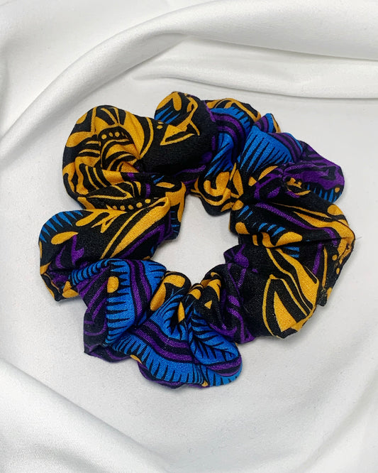 Pelumi Scrunchie