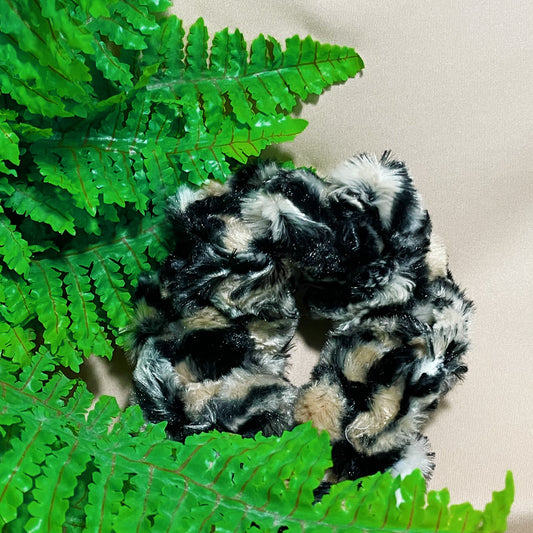 Tiger scrunchie